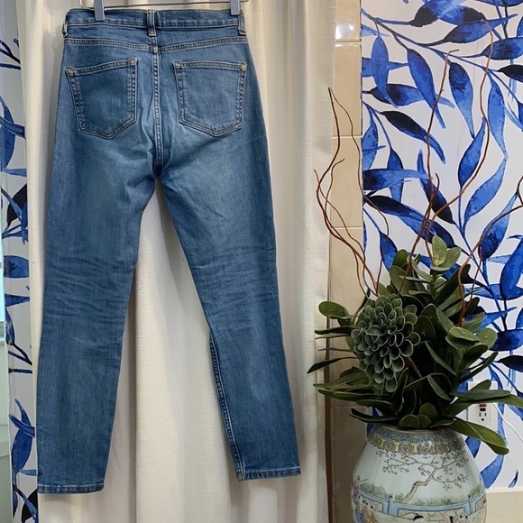 Women’s Everlane Light Blue Denim High Waisted Ankle Jeans Size 26 - Picture 5 of 8